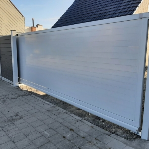 poorten met aluminium profielen